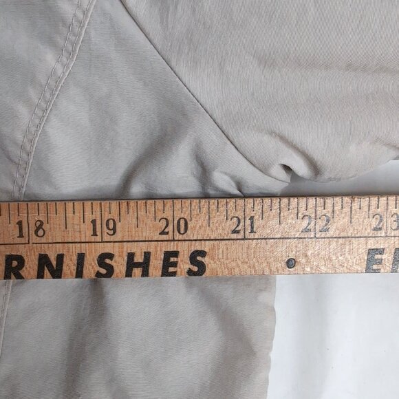 Eddie Bauer Vintage Women's Insulated Jacket with Fleece Lining, Large - Picture 8 of 9